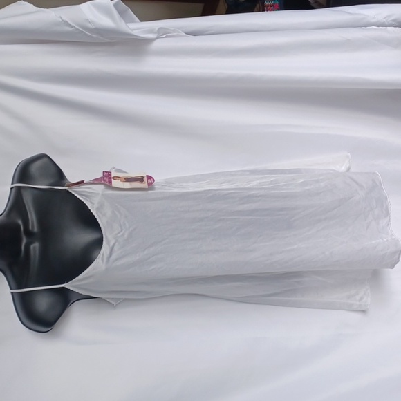 Vintage Vassarette Liner White Ice 20" Nylon Made in USA Slip 34 NWT Bridal - Picture 1 of 6